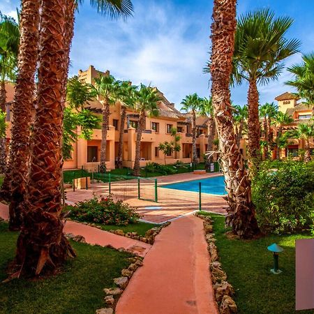 Stunning apartment in Los Alcázares with Outdoor swimming pool, Swimming pool&2 Bedrooms Esterno foto