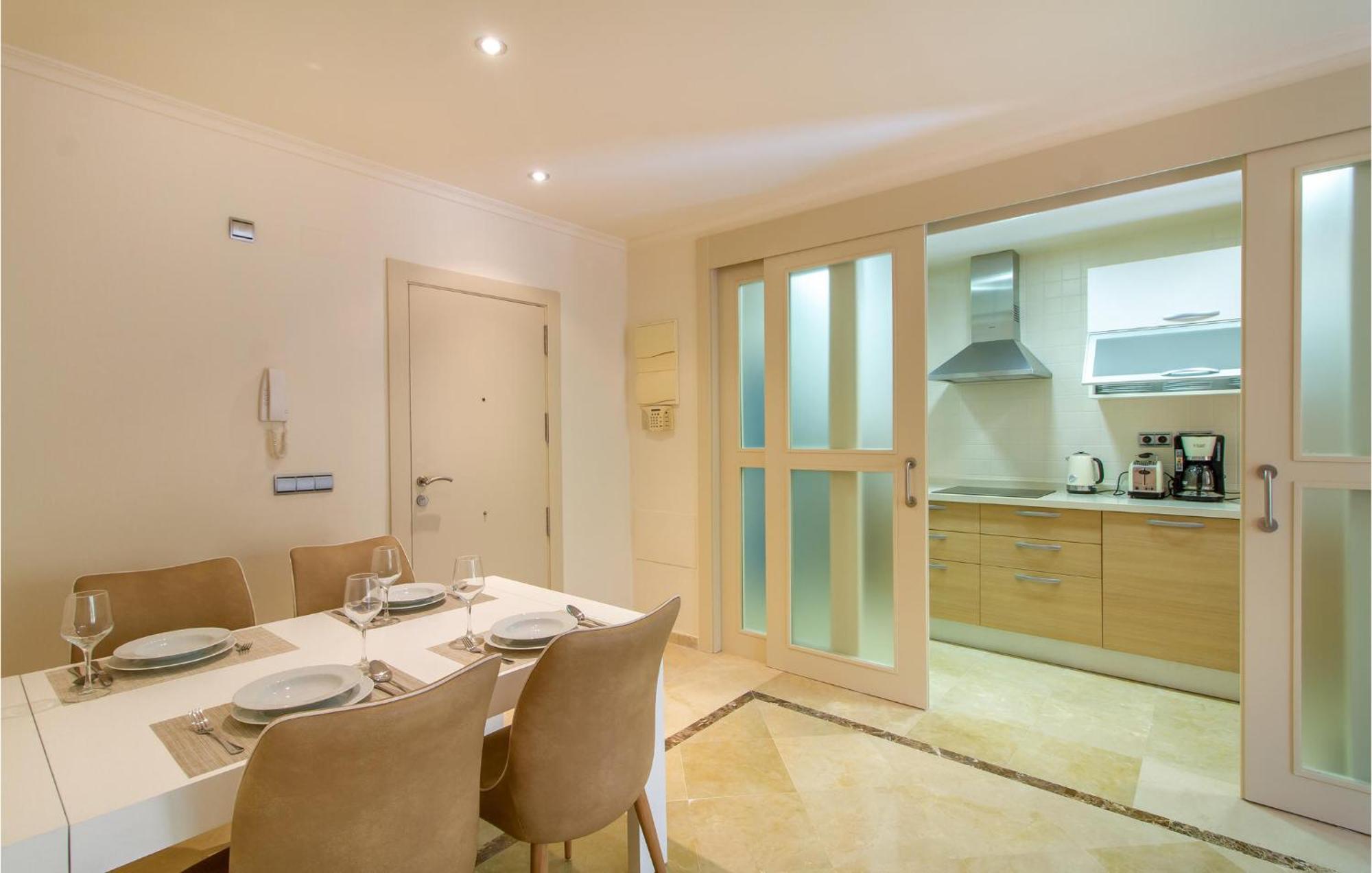 Stunning apartment in Los Alcázares with Outdoor swimming pool, Swimming pool&2 Bedrooms Esterno foto