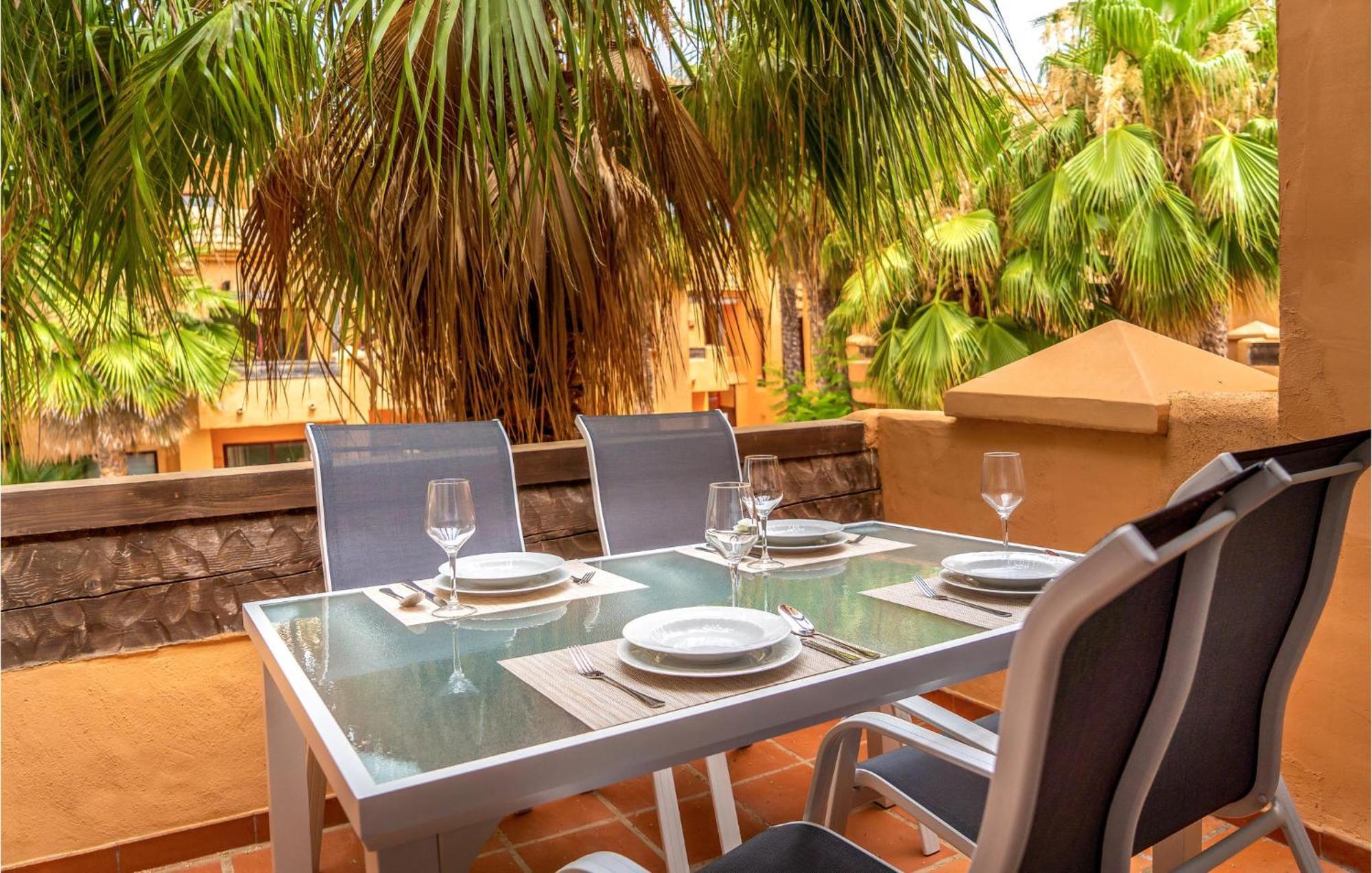 Stunning apartment in Los Alcázares with Outdoor swimming pool, Swimming pool&2 Bedrooms Esterno foto