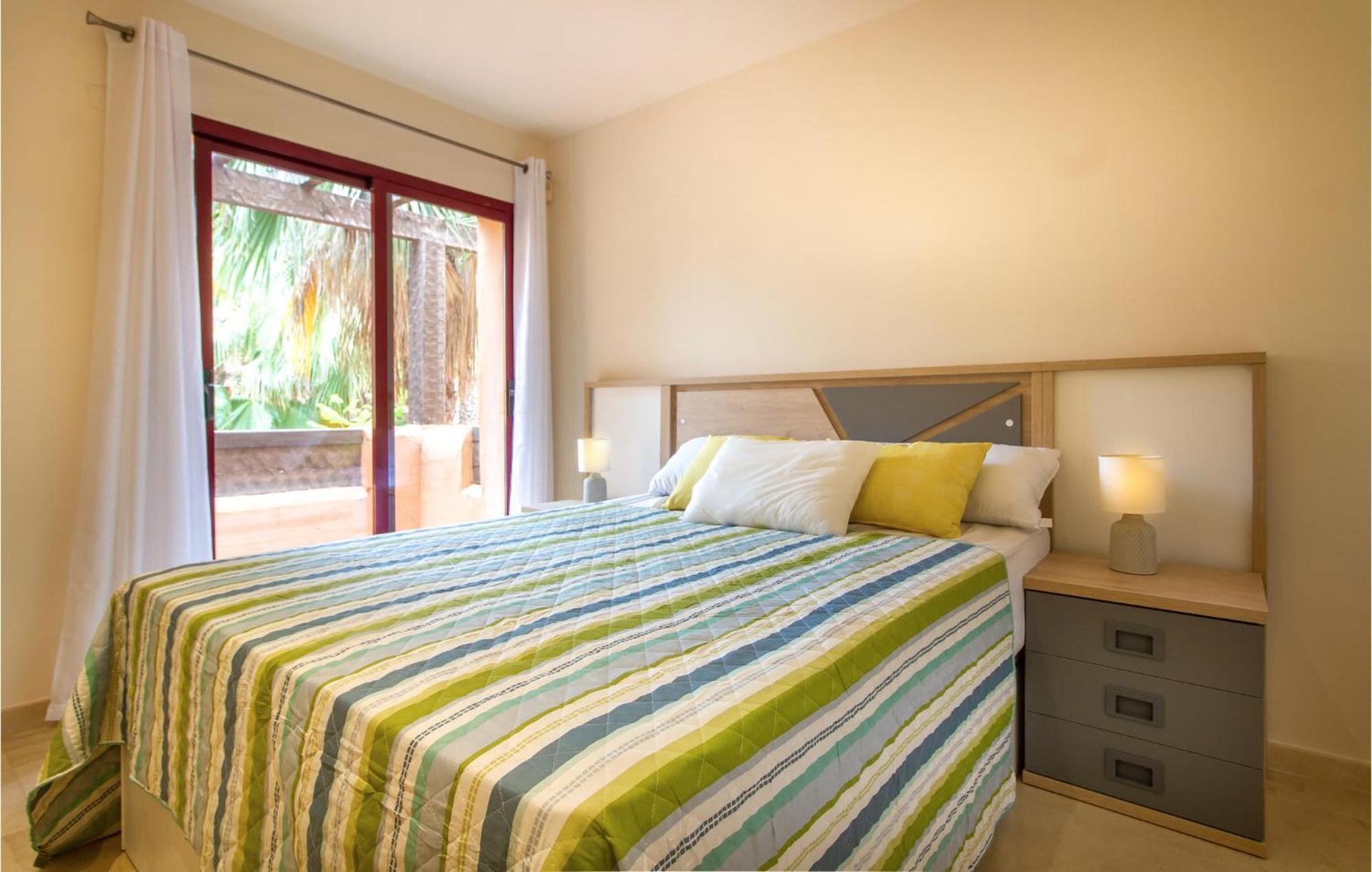 Stunning apartment in Los Alcázares with Outdoor swimming pool, Swimming pool&2 Bedrooms Esterno foto