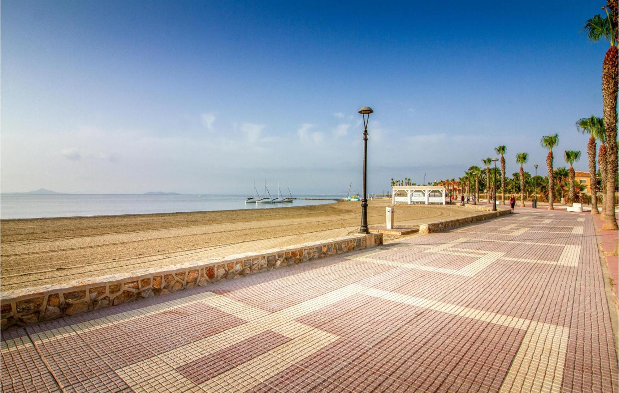 Stunning apartment in Los Alcázares with Outdoor swimming pool, Swimming pool&2 Bedrooms Esterno foto